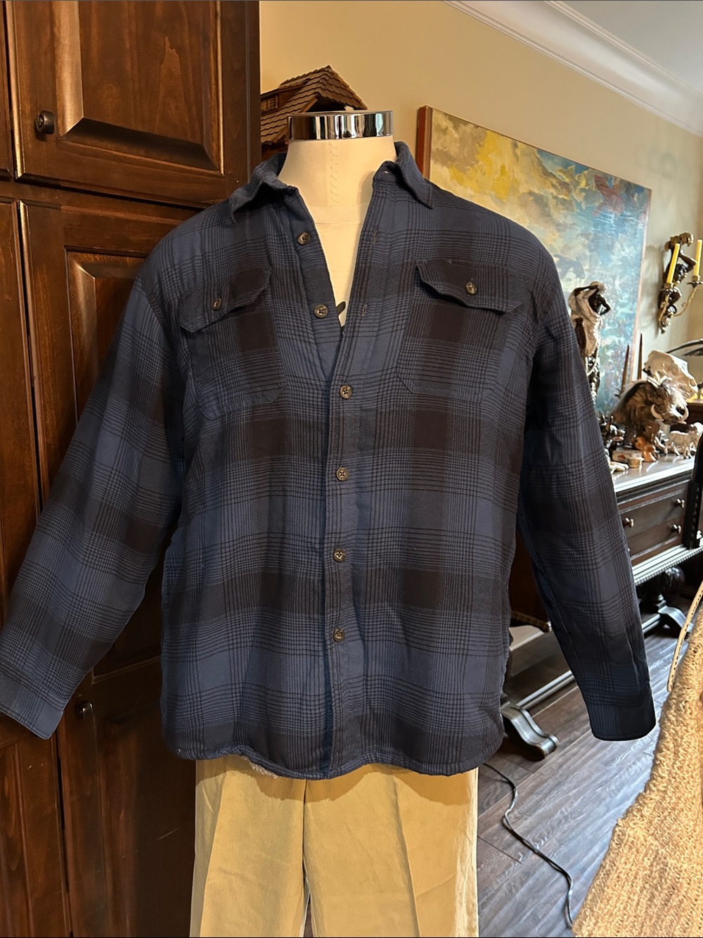 Wrangler Sz L Navy Black Plaid Button-Up Sherpa lined Shacket Jacket